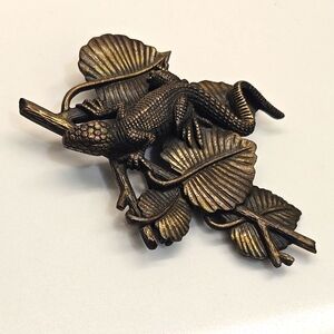 Vintage 1986 JJ Jonette Jewelry Lizard on Branch Pin Brooch